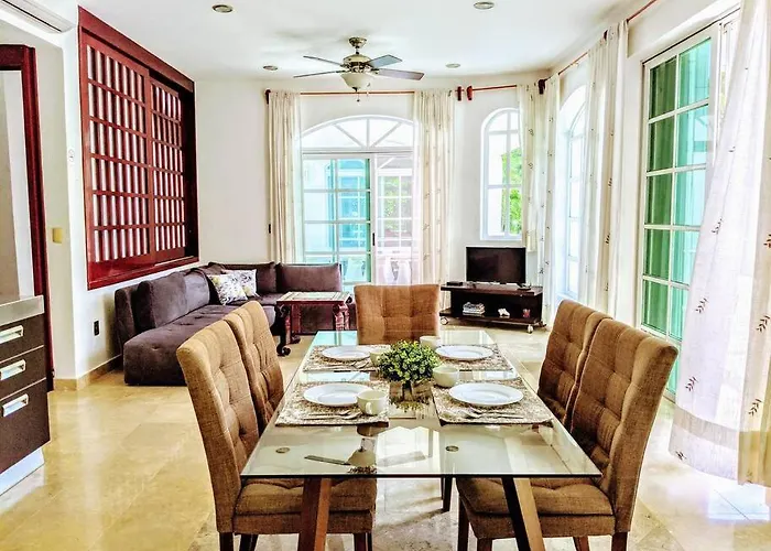 18br Up To 50guest Castillos Playacar Walk To And 5th Ave 1000mbps Playa del Carmen